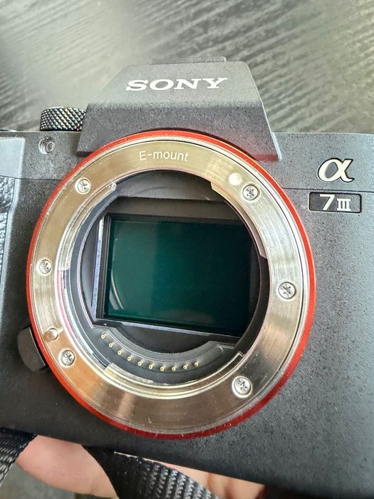 Sony A7 III + 3 обектива + карта, 2ра батерия, зарядно, чанта, други аксесоари