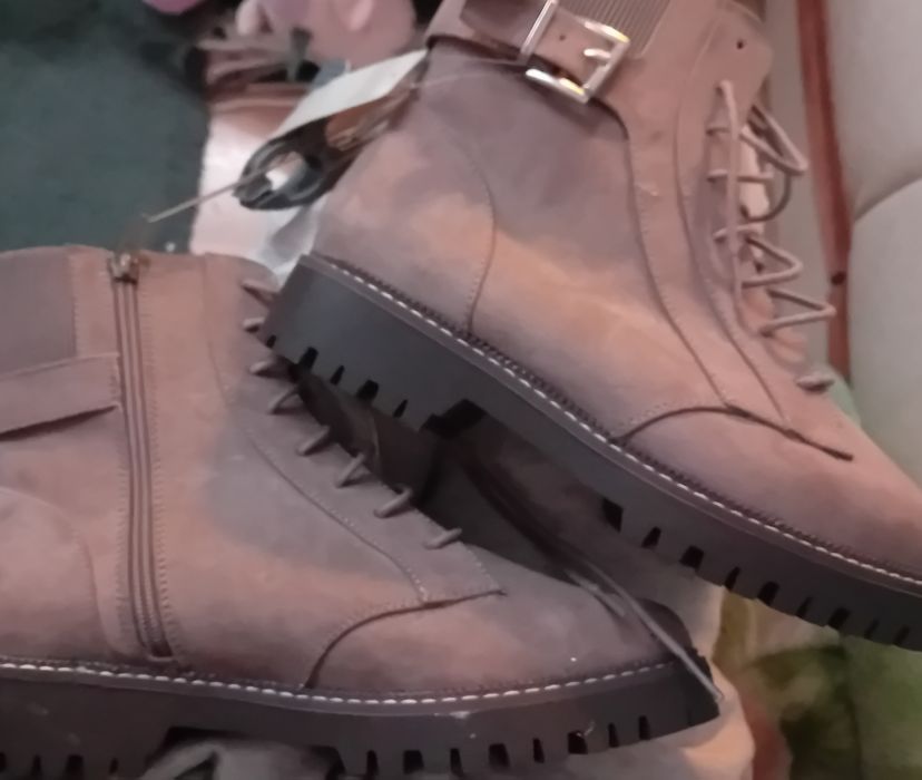 De Vânzare! Ghete Dama de Iarnă Primark!  Noi!