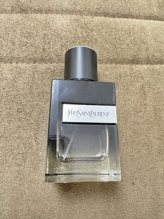 Yves Saint Laurent Y YSL