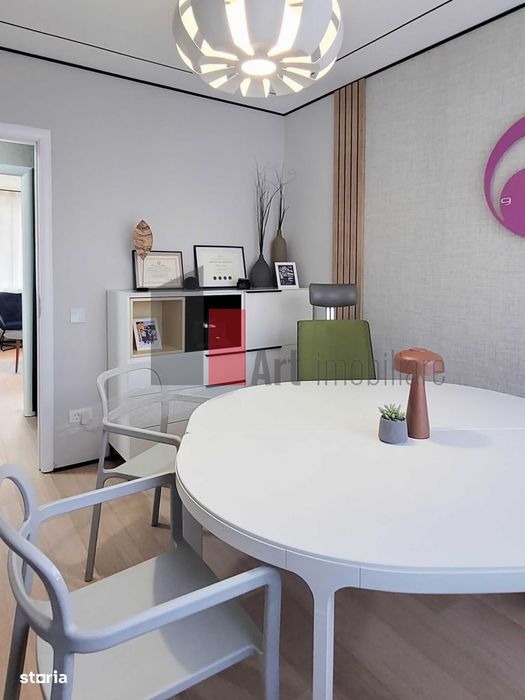 Vindem apartament  3 camere, Plaza