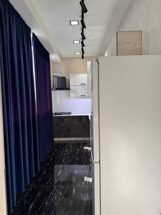 4-комнатная квартира, 82 м², Паркентский — аренда