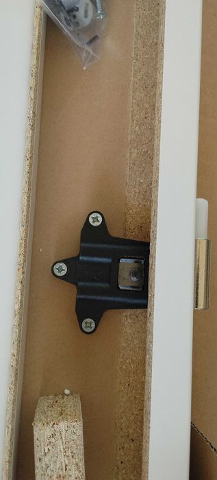 Tocuri de uși interior albe