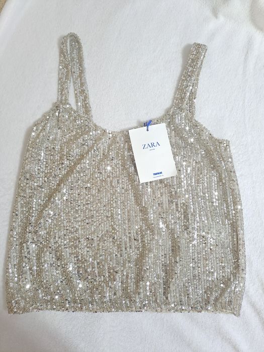 Top cu paiete Zara nou