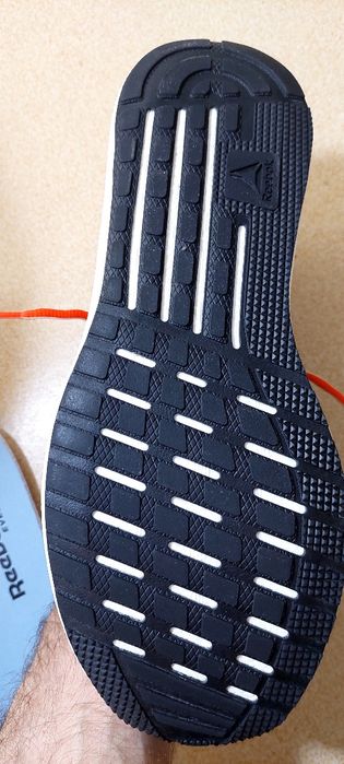 Крассовки reebok