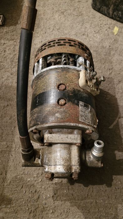 Маслена помпа, електрическа 12v