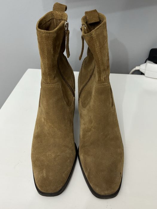 Боти от естествена кожа, номер 38, от Zara