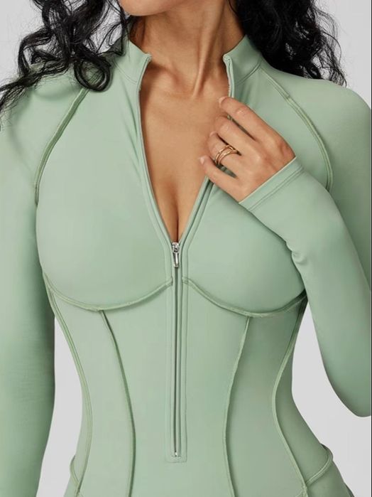 Salopetă gym, pentru femei. Costum sport, yoga. Mărimea S.