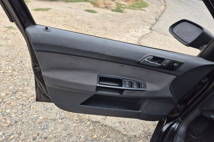 Compresor AC 6q0820803k Volkswagen VW Polo a 4-a generatie 9N (faceli