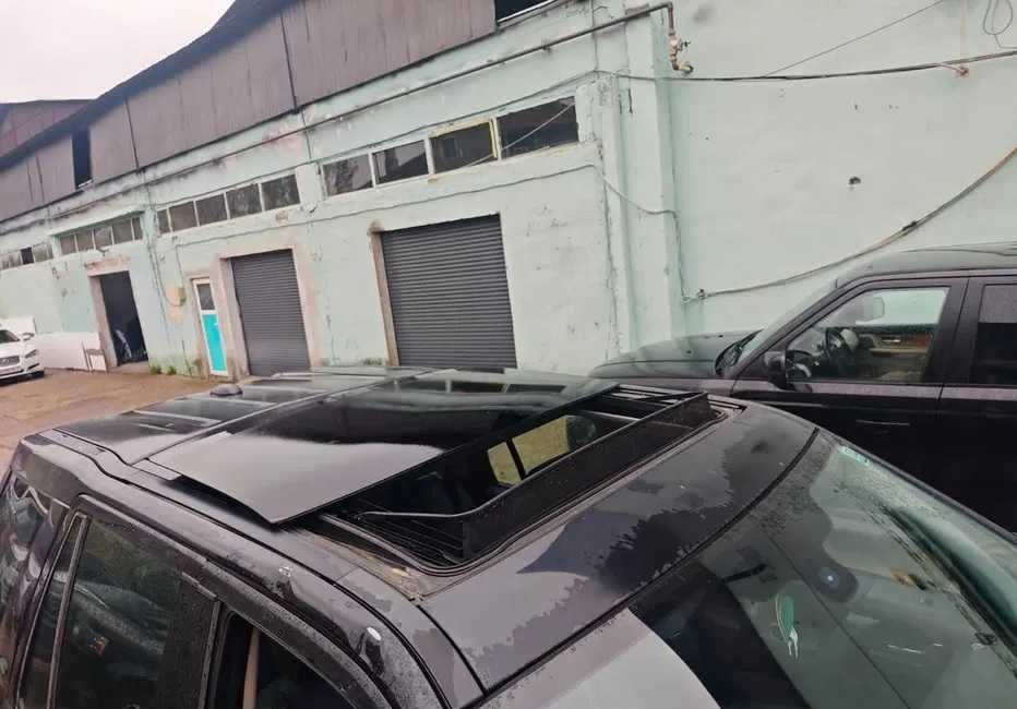 Dezmembrari piese Freelander 2 motor 2.2 diesel TD4 cutie manuala