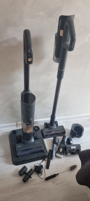 Вертикална прахосмукачка 3-in-1 Philips AQUA TRIO серия 7000 XW7264/11
