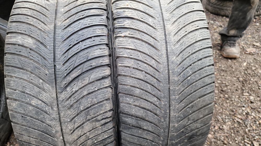 Anvelope 245/45R18 marca Michelin, DOT 2021,M+S
