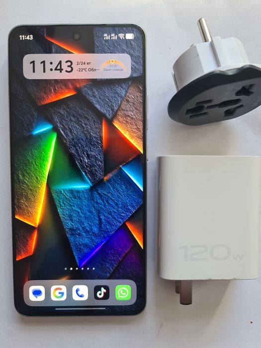 IQOO NEO 10 12+12/256  Snapdragon 8 GEN 3  Батарея 6100 mAh