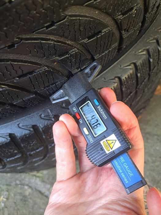 Гуми Michelin 235 65 R17 104H зимни