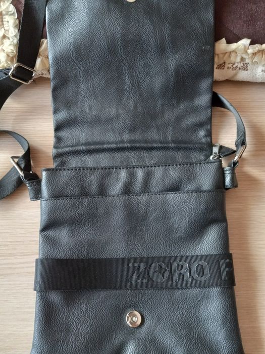 Мъжка /детска/ чантичка