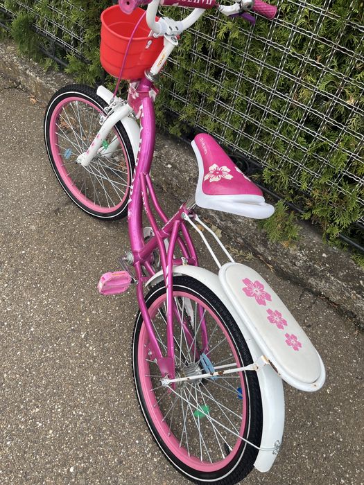 Bicicleta fete 6-9 ani