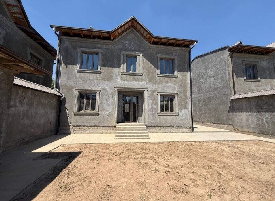 Дурмон Элитный проект асосида курилган 6 хона 2.8 сотикли евро коттедж