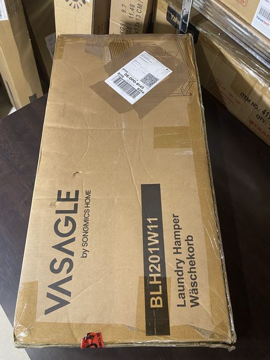 Кош за пране с 2 отделения и рафт