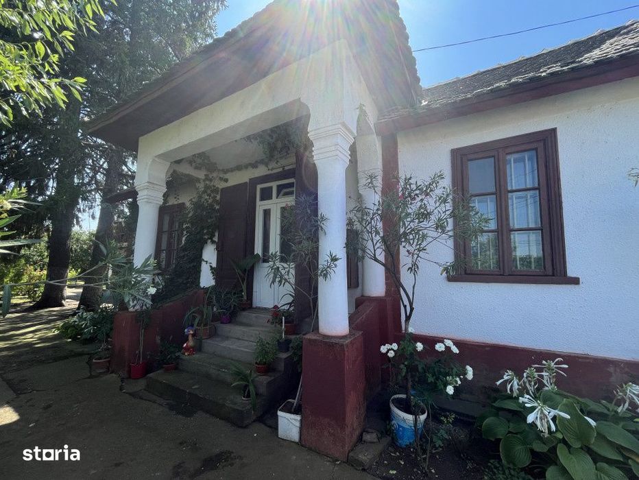 Popas La Doi Brazi - magazine, bar, terasa, casa boiereasca, gradina s