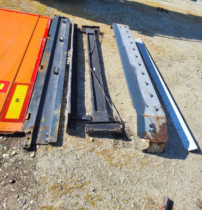 USI ,STALPI ALUMINIU semiremorca  standard