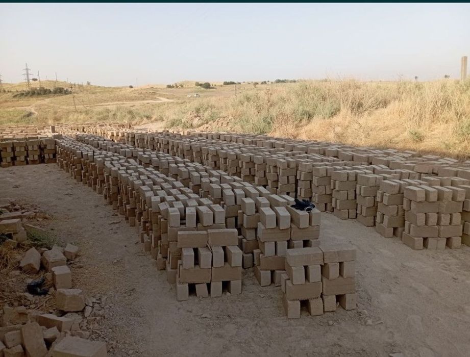 Shaharning istalgan joyiga xom gʻisht pishgan gisht yetkazib beramiz