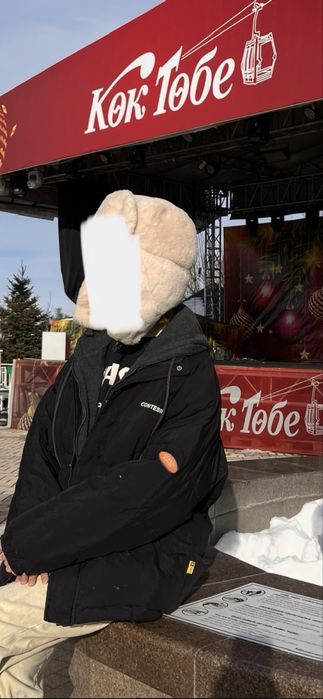 зимняя куртка.