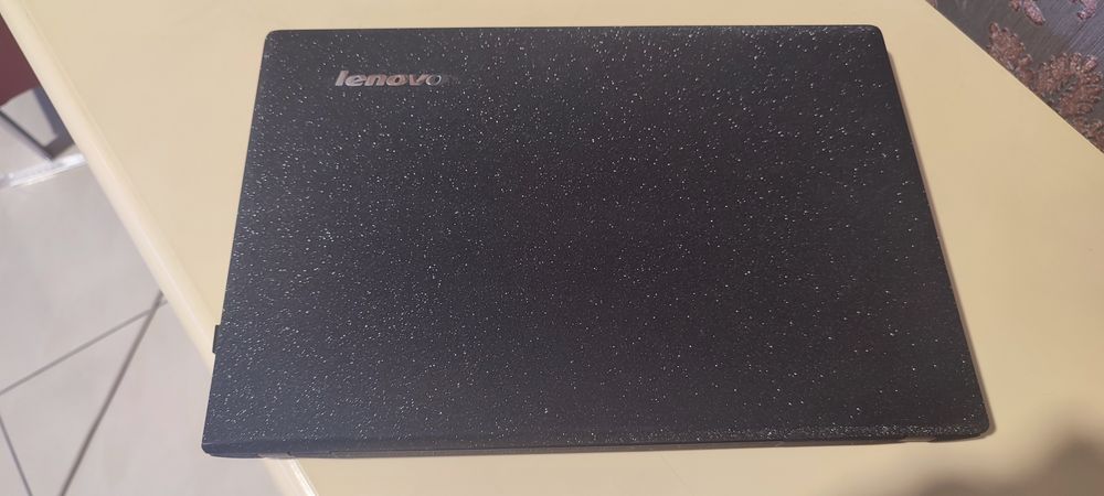 Ноутбук Lenovo i3