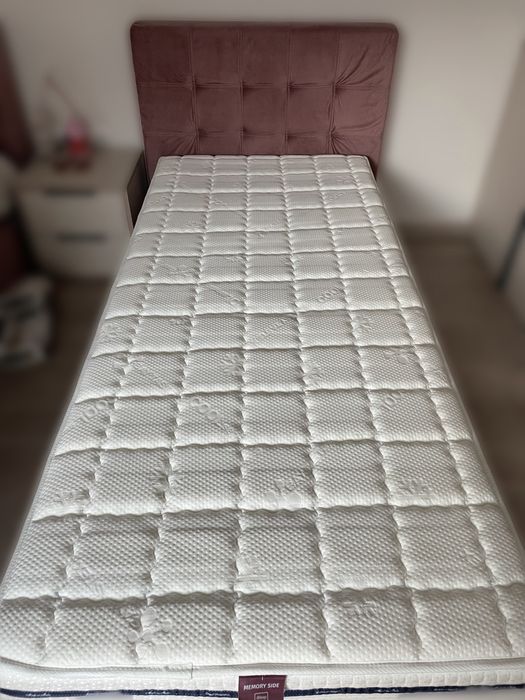 Легла две единични с италиански матрак