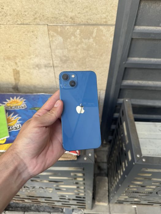 Продам Телефон Айфон 13 128Gb