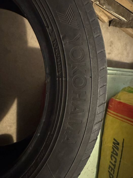 Шины летние YOKOHAMA R17
