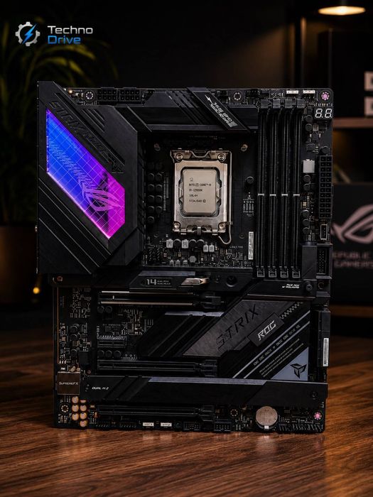 !Asus Rog Strix Z690-E Gaming Wifi / I9 12900K