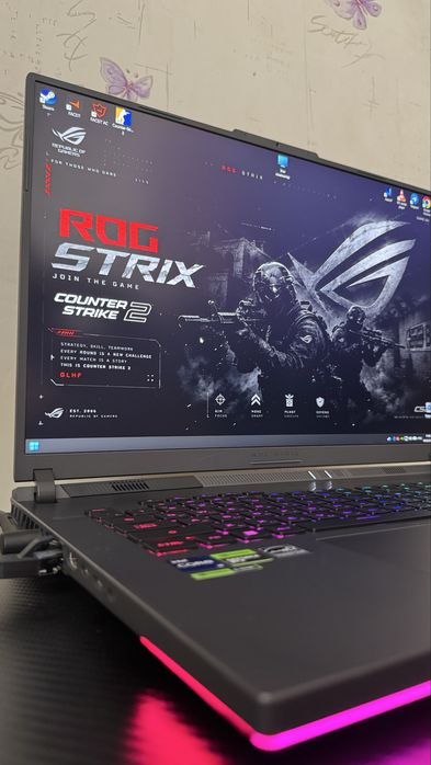 Продам ASUS ROG Strix G18 G814JVR