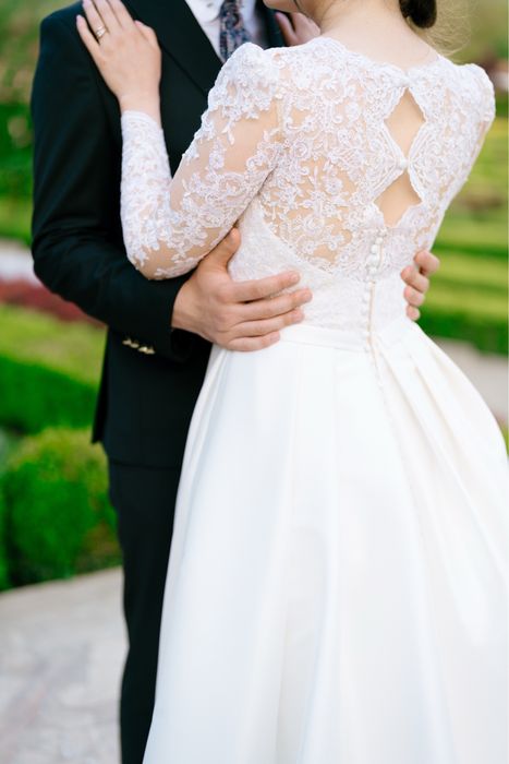 Vand rochie de mireasa