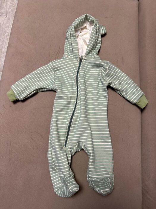 Комбинезон для малыша до года