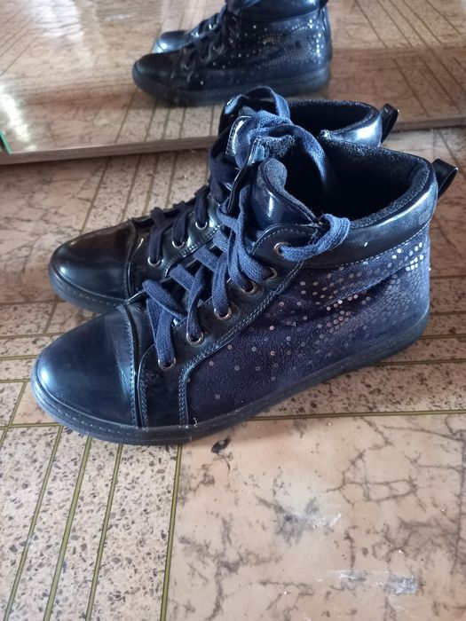 Ботинки для девочки