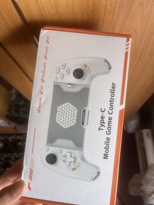 Игровой контроллер для телефона