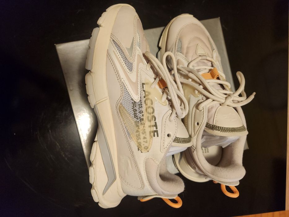 Нови маратонки  LACOSTE