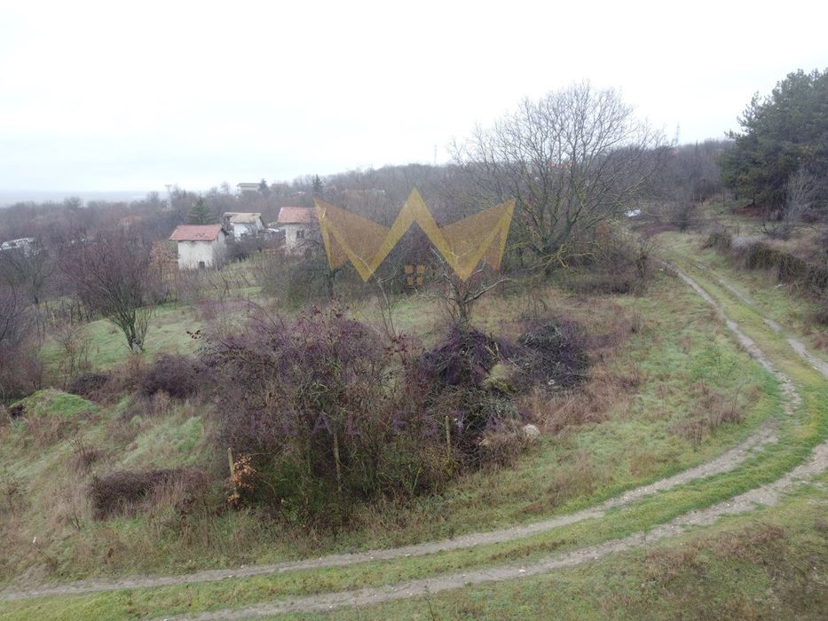 Парцел в Варна, област-гр.Аксаково=