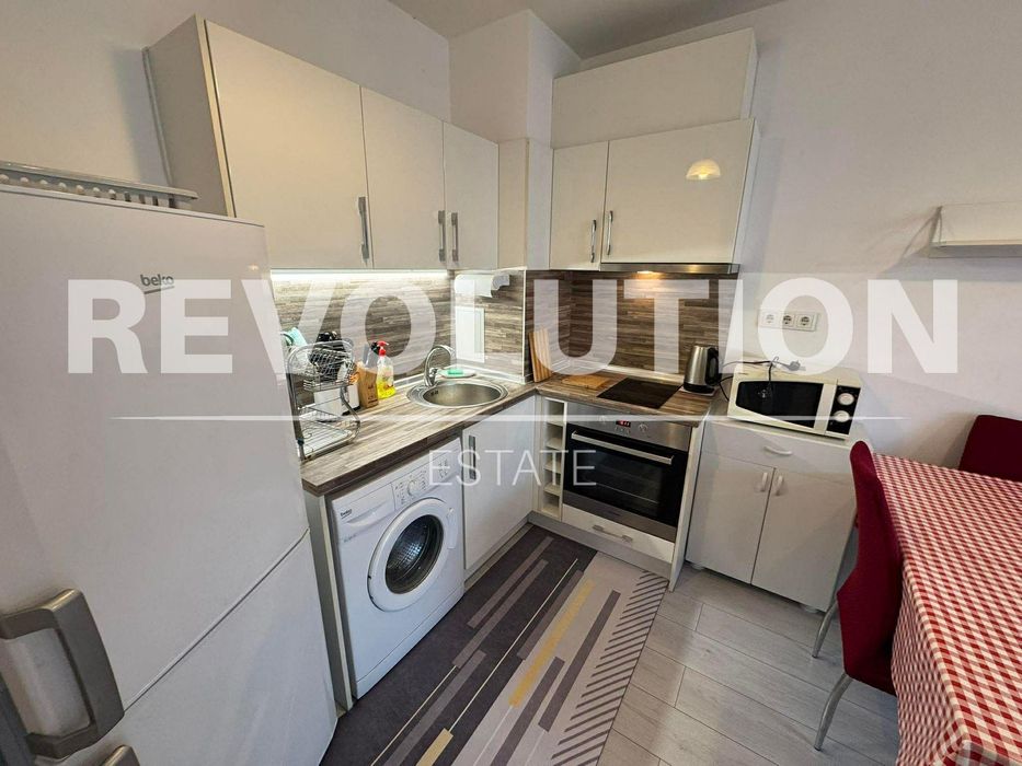 Дава се под наем Двустаен апартамент в Варна, Бриз - 60 кв.м за 548.25 € - Снимка #3