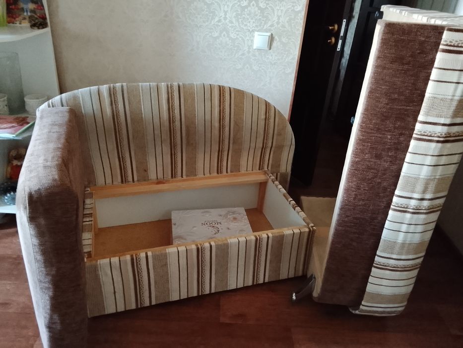 Продаю два дивана раскладные
