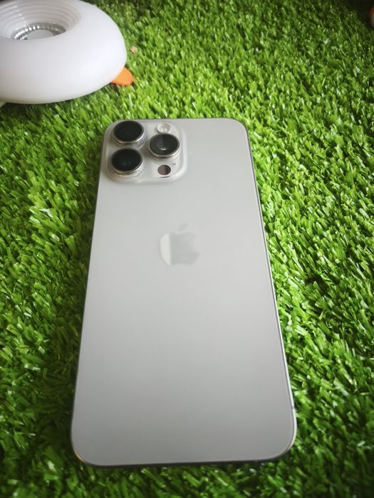 iPhone 15 pro max 256GB