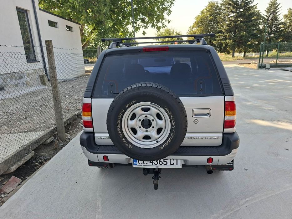 Opel Frontera 2.2