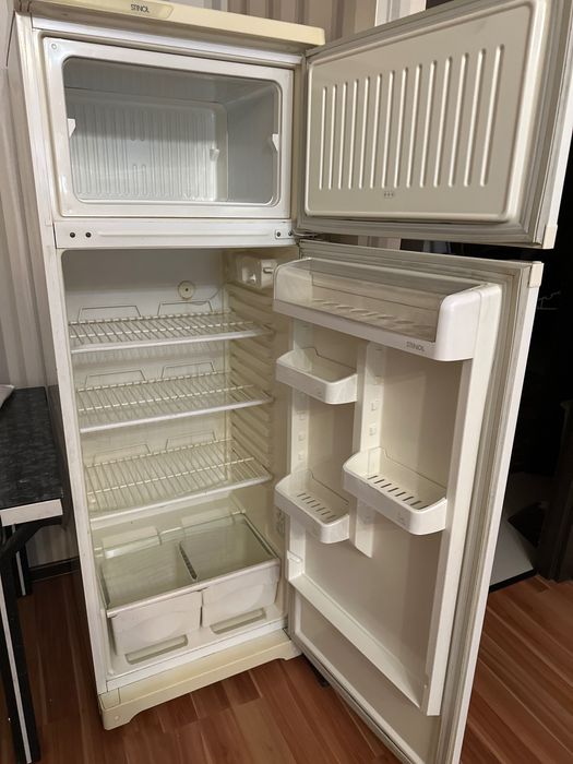 Холодильник Stinol