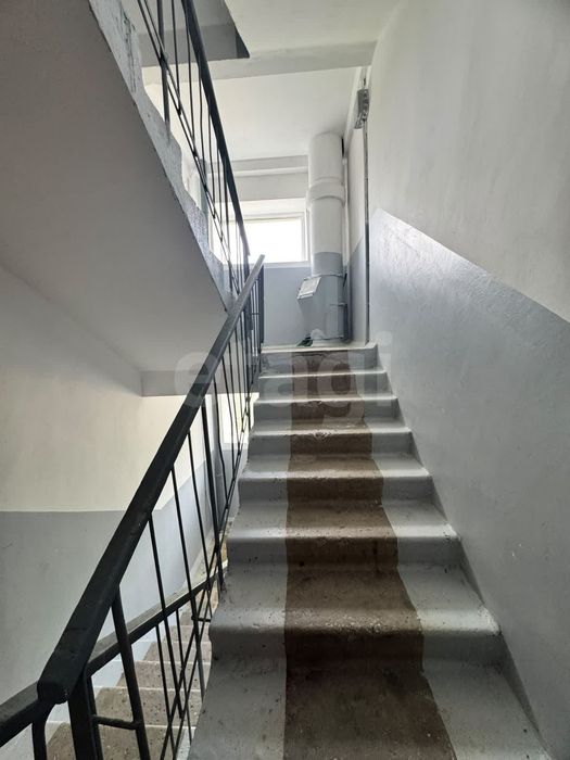 Продам 1 ком квартиру в 8мкр