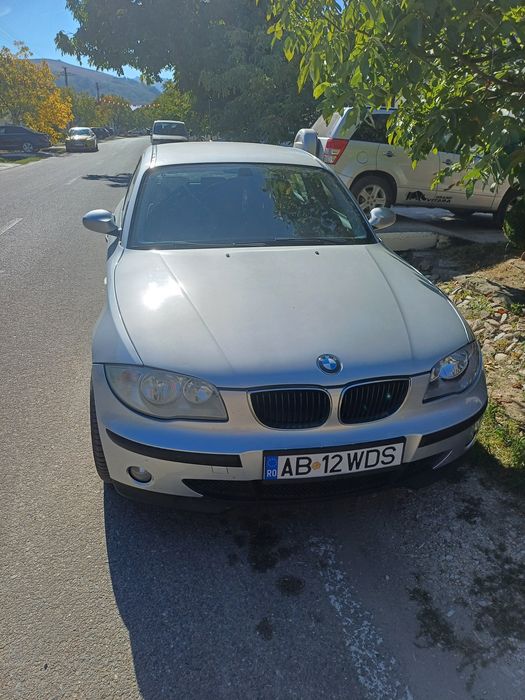 BMW Seria 1 2006 — imagine 2