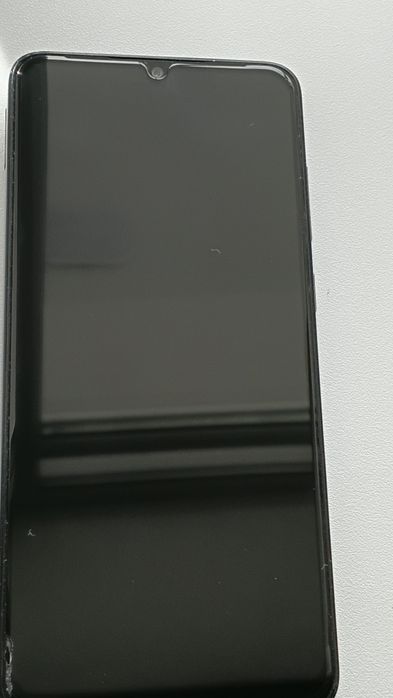 Самсунг А05 продам