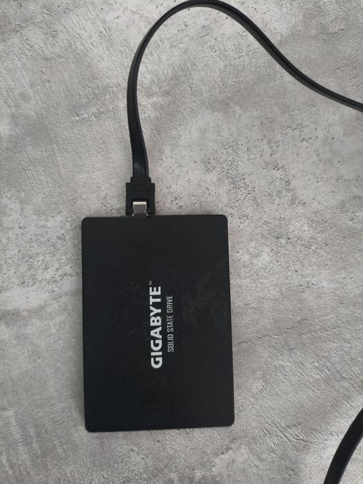 Продам видеокарту GTX 1050