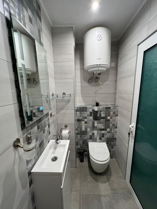 Дава се под наем Тристаен апартамент в София, Център - 80 кв.м за 714 € - Снимка #6