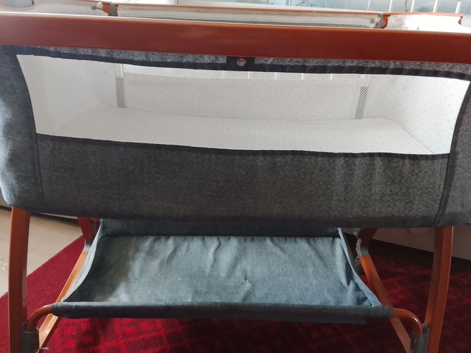 Продам кроватку детскую