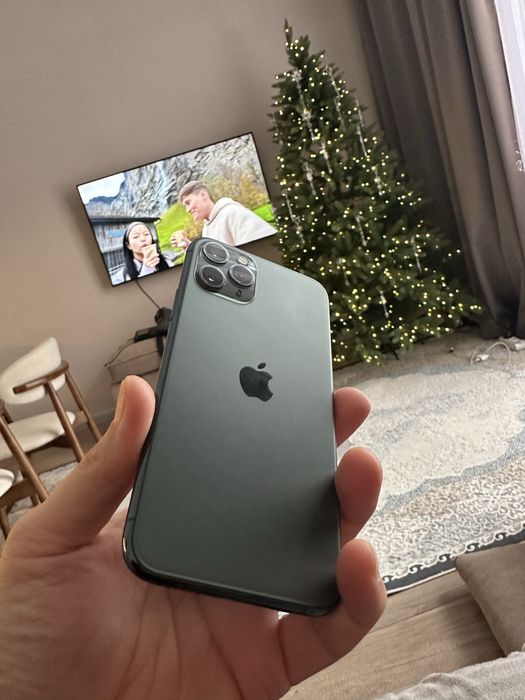Айфон 11 про в идеале!