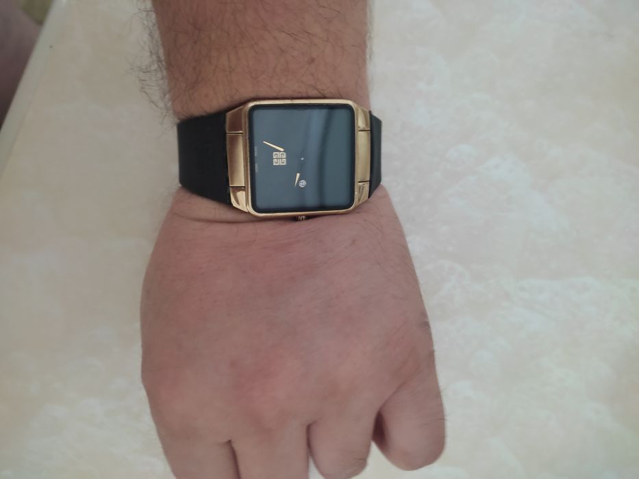 Продам фирменные часы GIVANCHY swiss